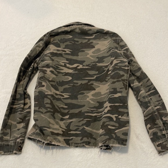 Army Print Button Down Utility Jacket - Picture 4 of 4